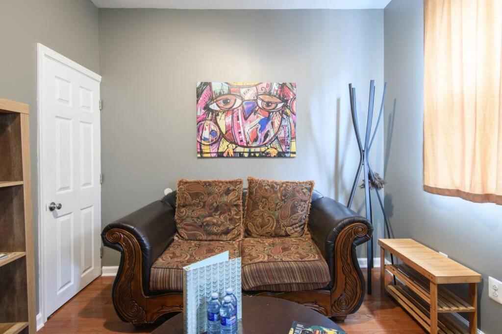 Апартаменты Italian Casetta In Thee Italian Market South Philly Филадельфия Экстерьер фото