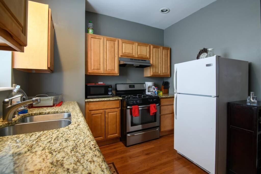 Апартаменты Italian Casetta In Thee Italian Market South Philly Филадельфия Экстерьер фото